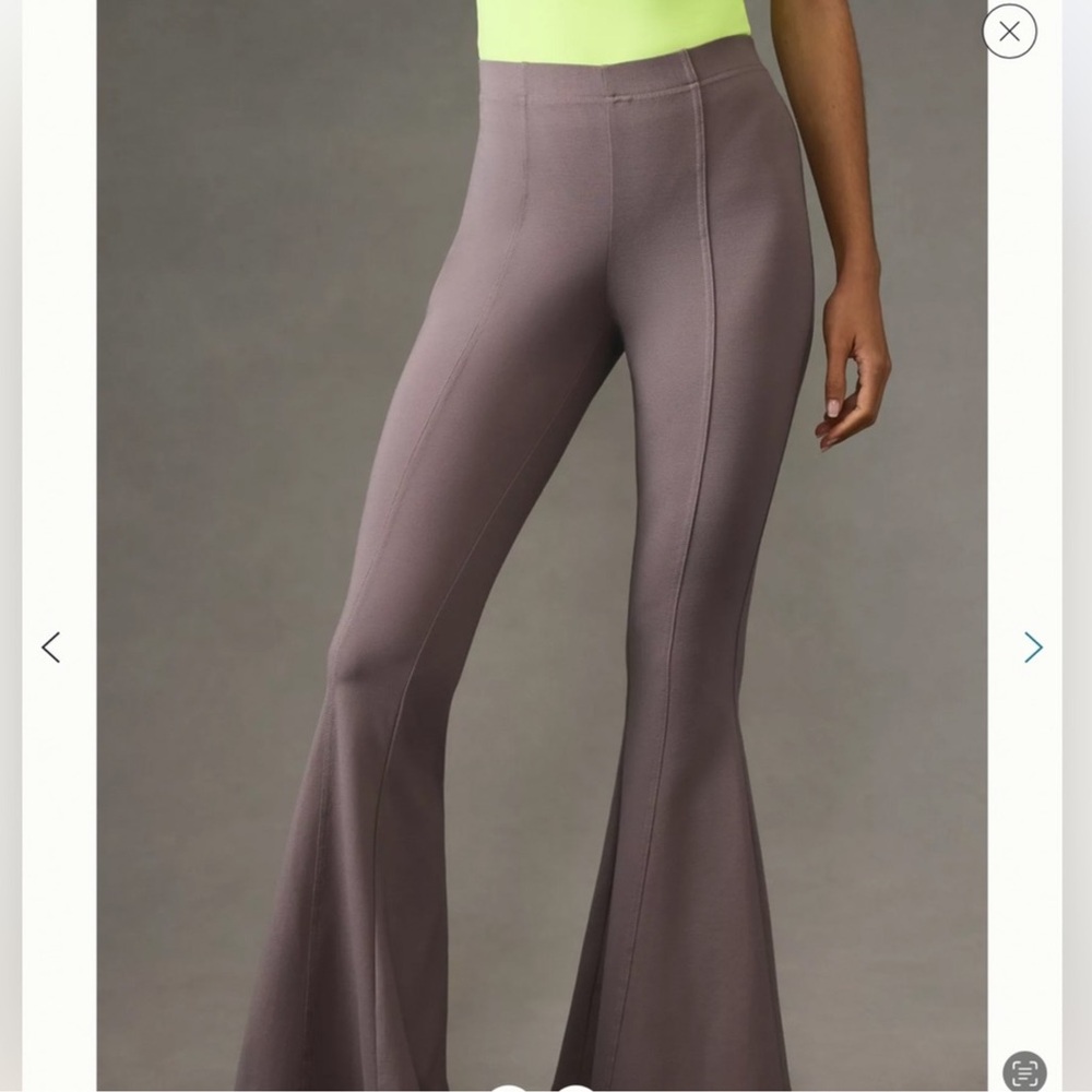 NWT- Anthropologie Rubin seamed flare pant❤️❤️❤️❤️